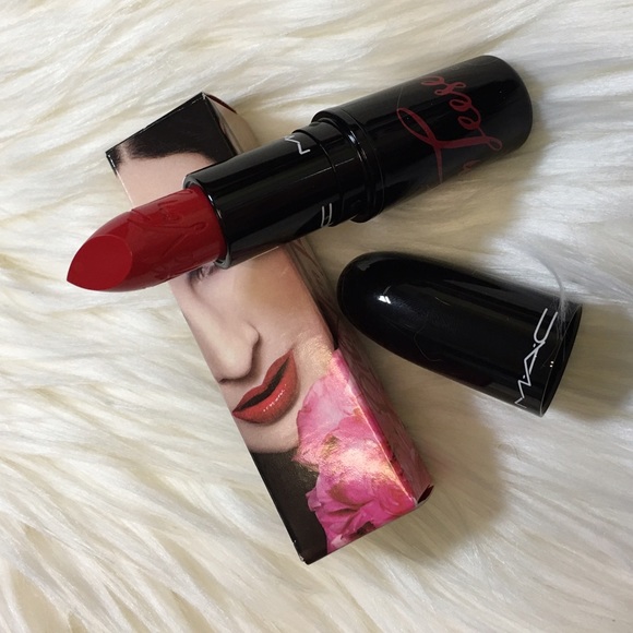 MAC Dita Von Teese Red Lipstick RARE Limited Edition Collectors Item - Picture 2 of 6